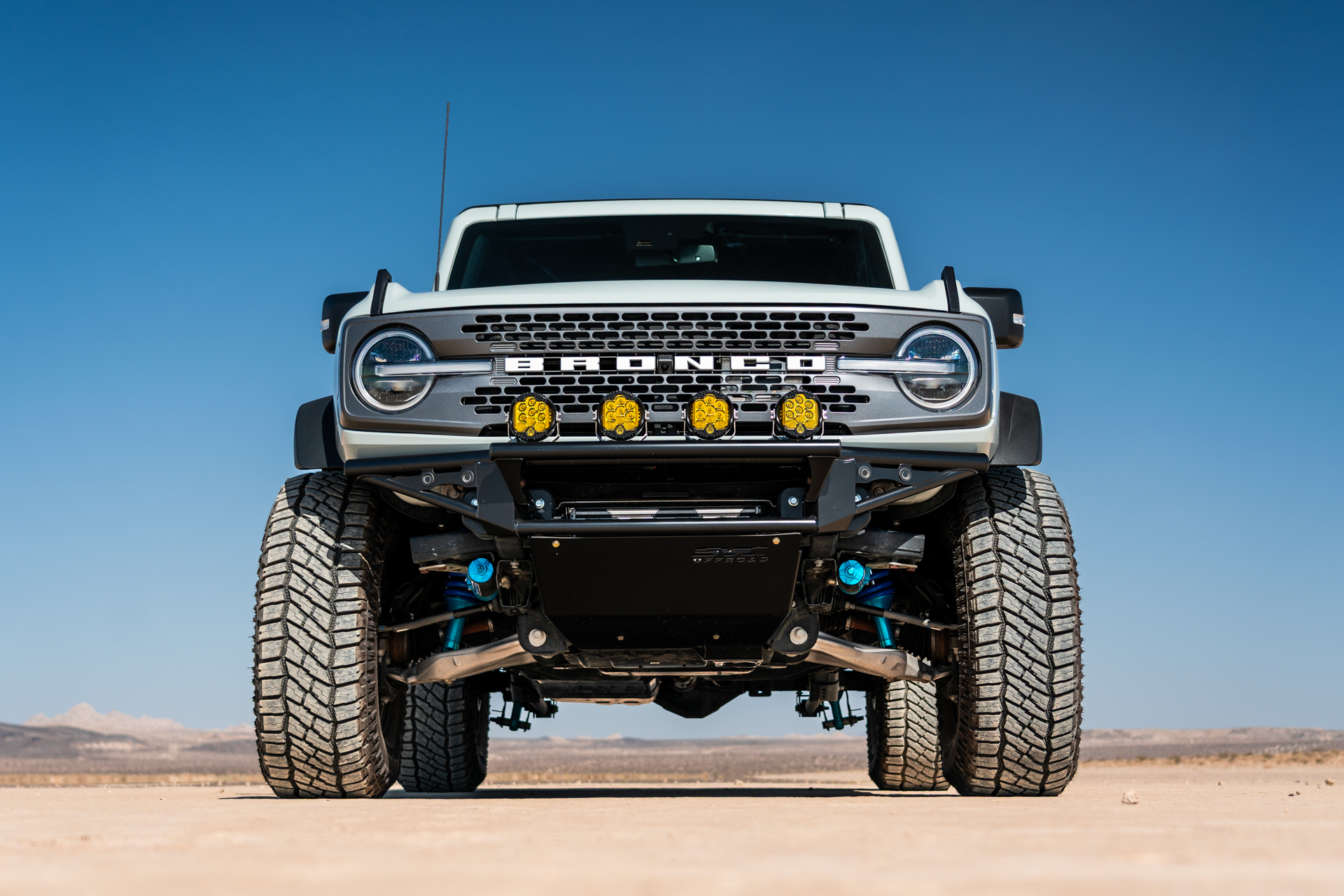 milestar patagonia xt on blue ford bronco